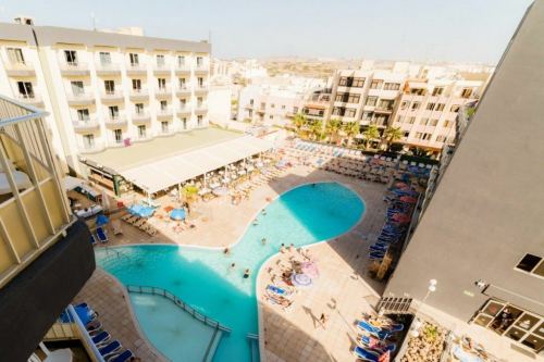 TOPAZ HOTEL 3*, 